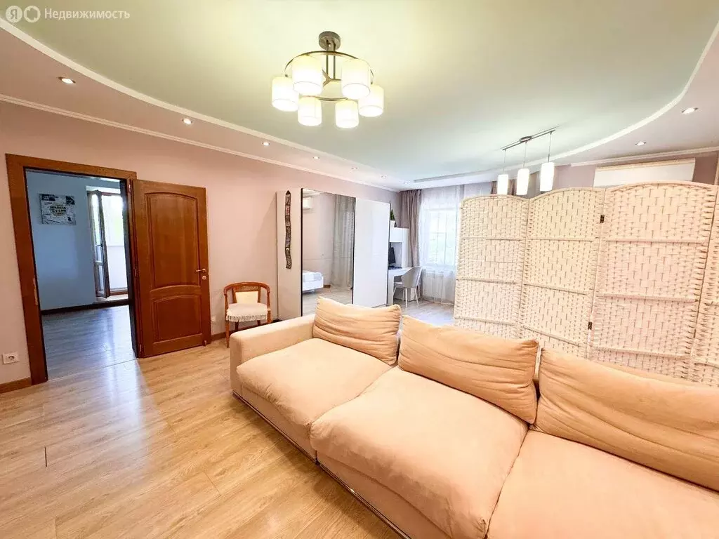 2-комнатная квартира: Хабаровск, Уссурийский бульвар, 16 (86 м) - Фото 1