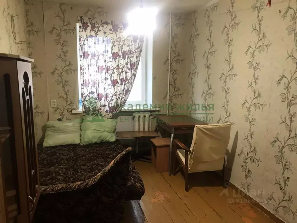 Комната Саратовская область, Саратов ул. Имени Осипова, 18 (11.0 м) - Фото 0