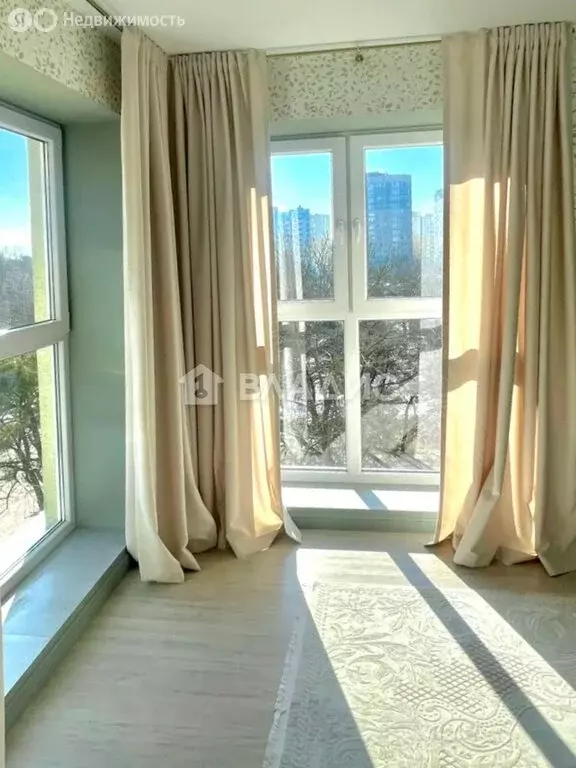 3-комнатная квартира: Калининград, Старокаменная улица, 3А (86.5 м) - Фото 1