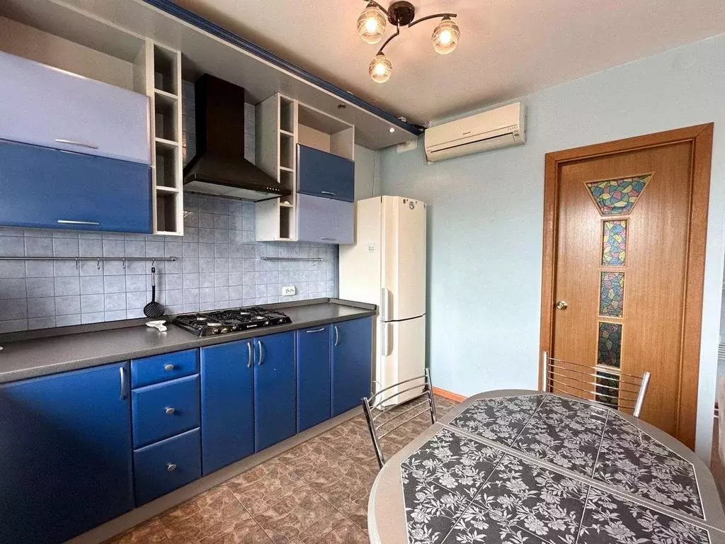 2-к кв. Тульская область, Тула просп. Ленина, 120 (50.3 м) - Фото 0