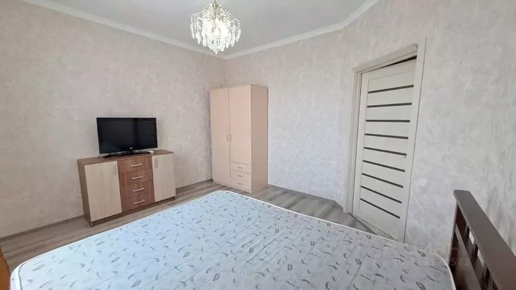 1-к кв. Крым, Симферопольский район, с. Мирное ул. Крымской Весны, 1к5 ... - Фото 1