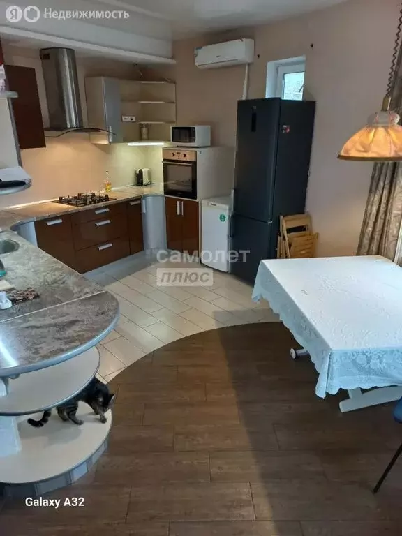 Дом в Севастополь, улица Братьев Микрюковых, 12 (210 м) - Фото 1