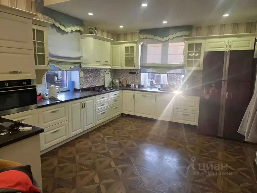 Дом в Санкт-Петербург, Санкт-Петербург, Сестрорецк ул. Малая ... - Фото 1