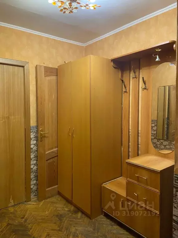 Комната Москва ул. Народного Ополчения, 6 (28.0 м) - Фото 1