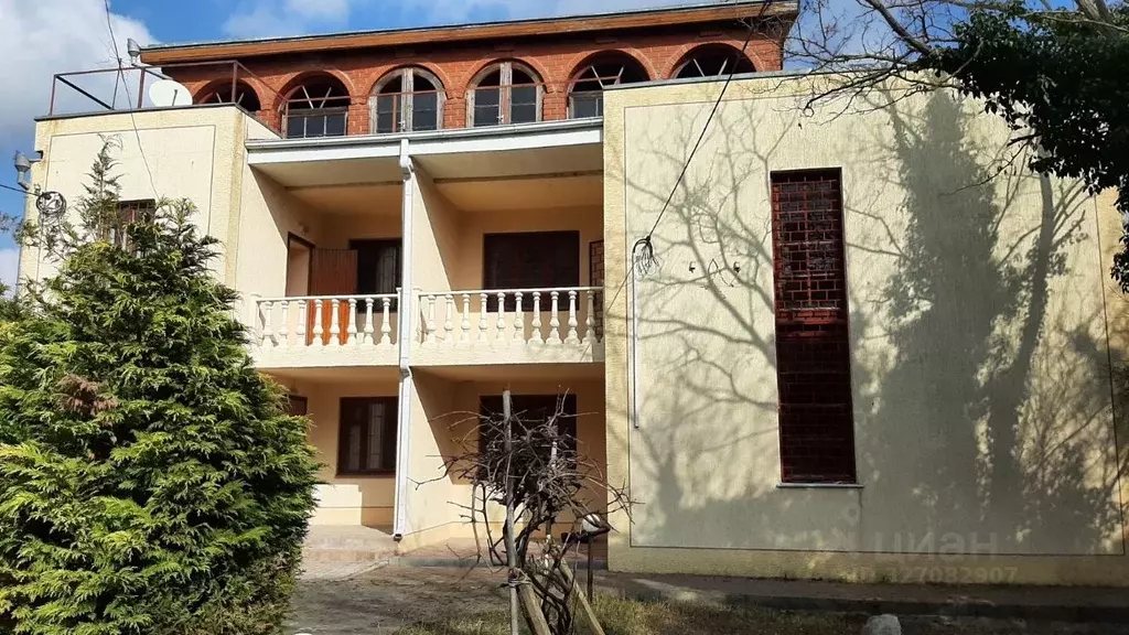 Таунхаус в Краснодарский край, Новороссийск городской округ, с. ... - Фото 1