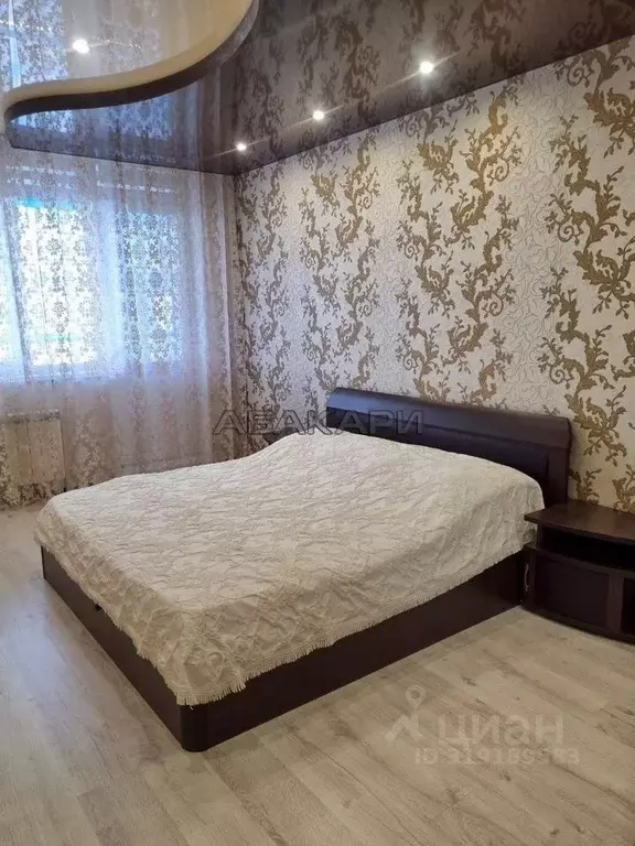 1-к кв. Красноярский край, Красноярск наб. Ярыгинская, 23 (53.0 м) - Фото 0