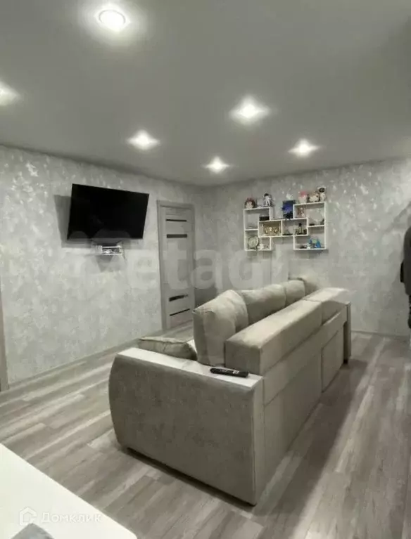 Продаётся 2-к квартира, 38 м - Фото 0