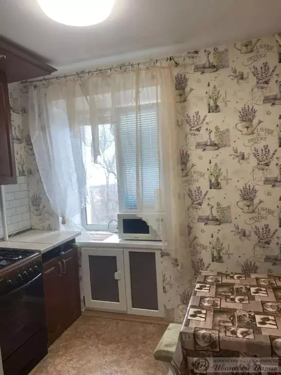 2-к кв. Самарская область, Самара пос. Красная Глинка, 1-й кв-л, 10 ... - Фото 2