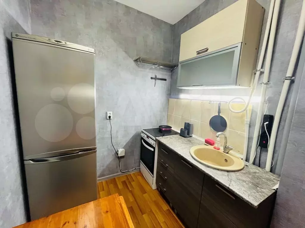 1-к. квартира, 32 м, 4/4 эт. - Фото 0