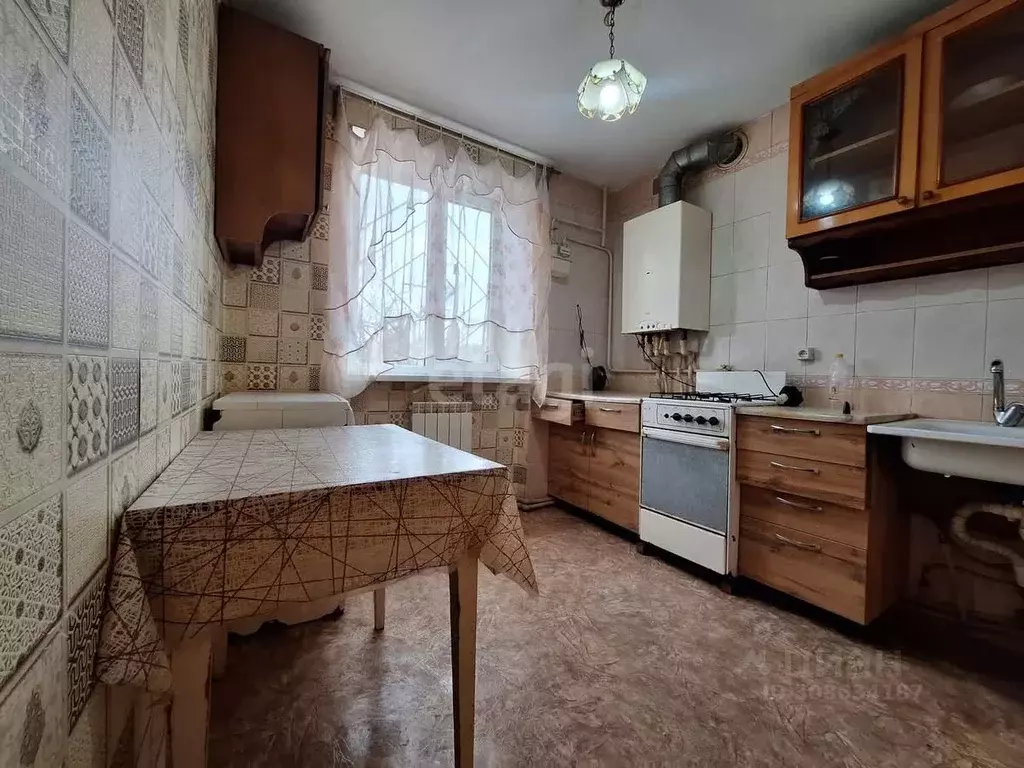 2-к кв. Крым, Сакский район, Новофедоровка пгт ул. Героев (47.4 м) - Фото 1