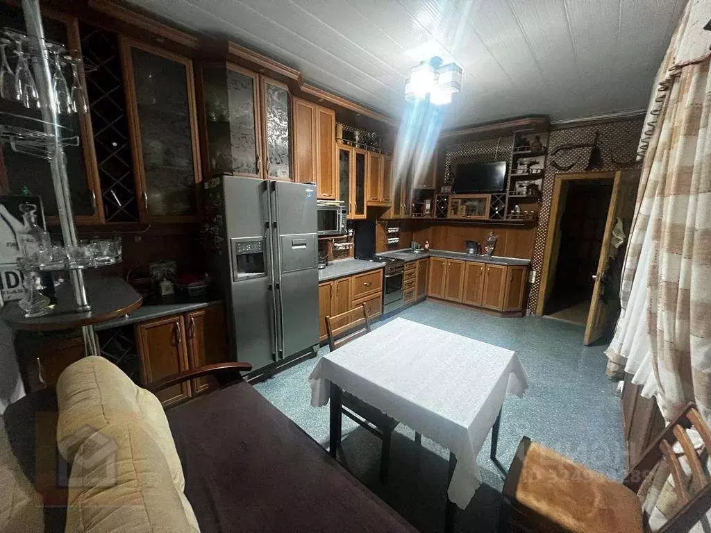 4-к кв. Крым, Симферополь ул. Училищная, 8 (105.0 м) - Фото 1