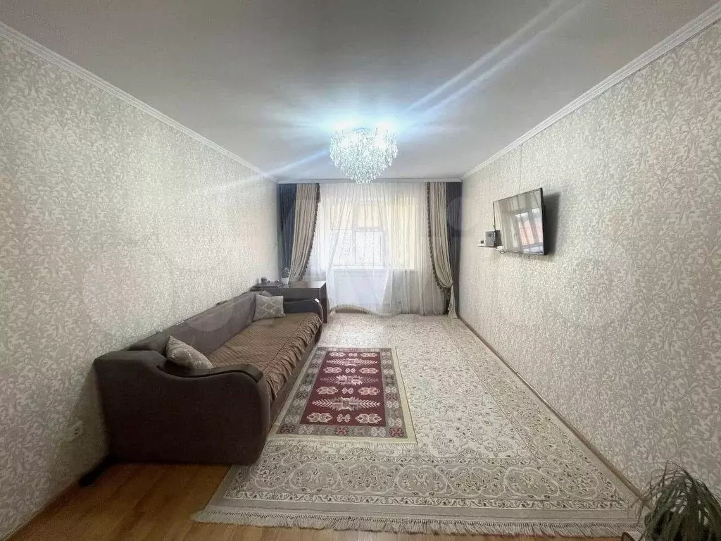2-к. квартира, 65,8 м, 10/15 эт. - Фото 0