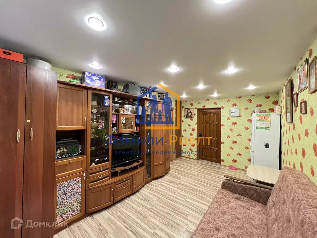 Продаётся 3-к квартира, 61.9 м - Фото 0