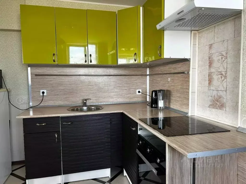3-к кв. Башкортостан, Уфа Караидельская ул., 4 (80.0 м) - Фото 2
