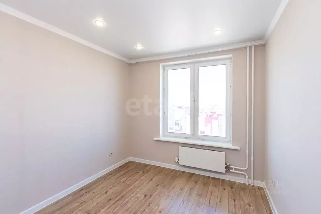 2-к кв. Тюменская область, Тюмень ул. Фармана Салманова, 4 (50.0 м) - Фото 1