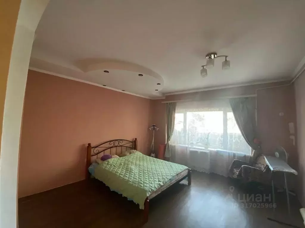 4-к кв. Крым, Евпатория ул. Имени Евгения Ефета, 30 (63.6 м) - Фото 1