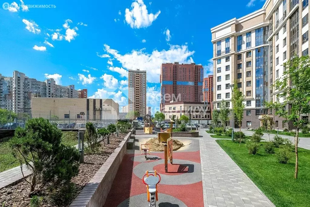 3-комнатная квартира: Новосибирск, улица Фрунзе, 252/1 (63.8 м) - Фото 1