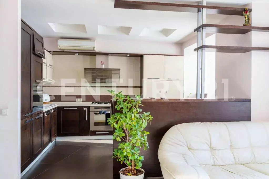 3-к кв. Чувашия, Новочебоксарск ул. Винокурова, 6А (116.3 м) - Фото 1