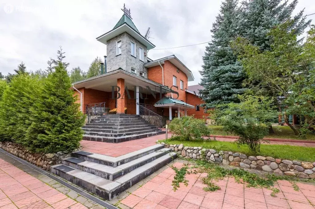 Дом в Красногорск, микрорайон Тёплый Бетон (250 м) - Фото 0