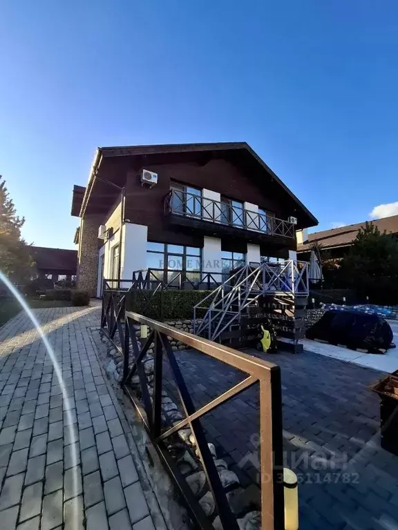 Коттедж в Московская область, Одинцовский городской округ, д. ... - Фото 1