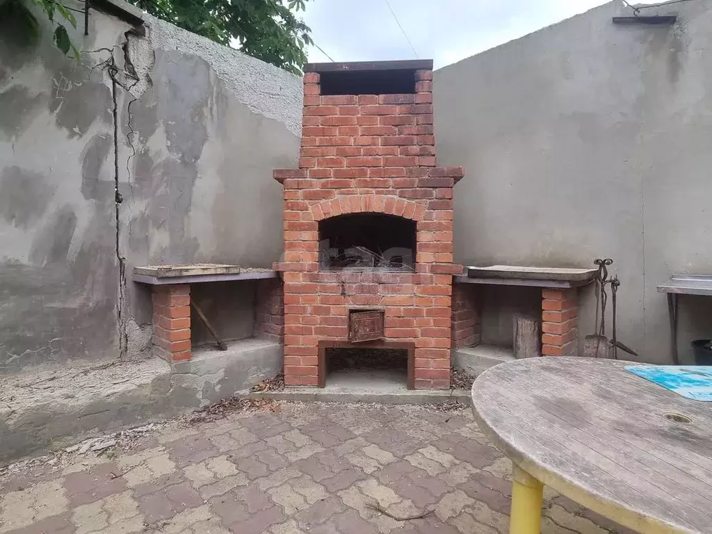 Дом в Волгоградская область, Камышин Гороховская ул., 147Б (289 м) - Фото 1