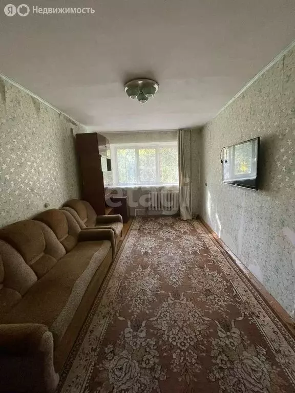 2-комнатная квартира: Верхняя Салда, улица Рабочей Молодёжи, 7 (41.9 ... - Фото 0