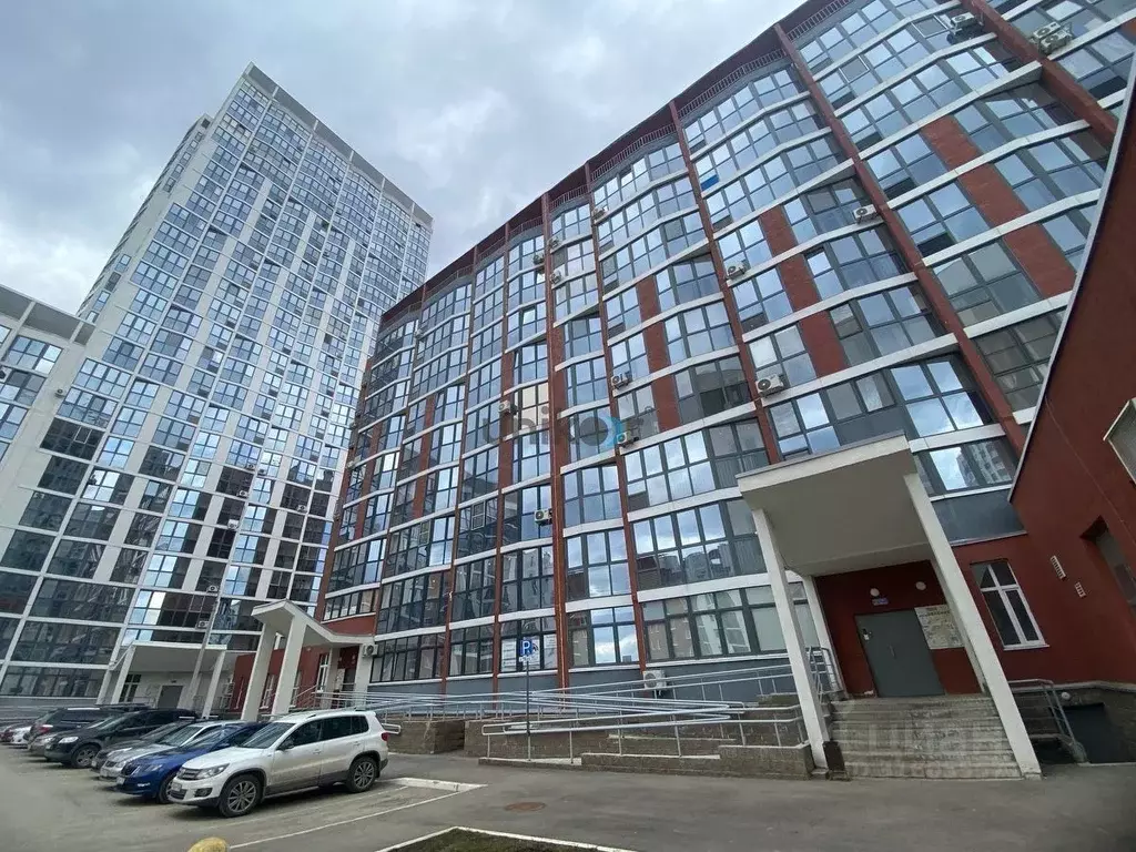 3-к кв. Башкортостан, Уфа просп. Дружбы Народов, 53 (85.0 м) - Фото 0