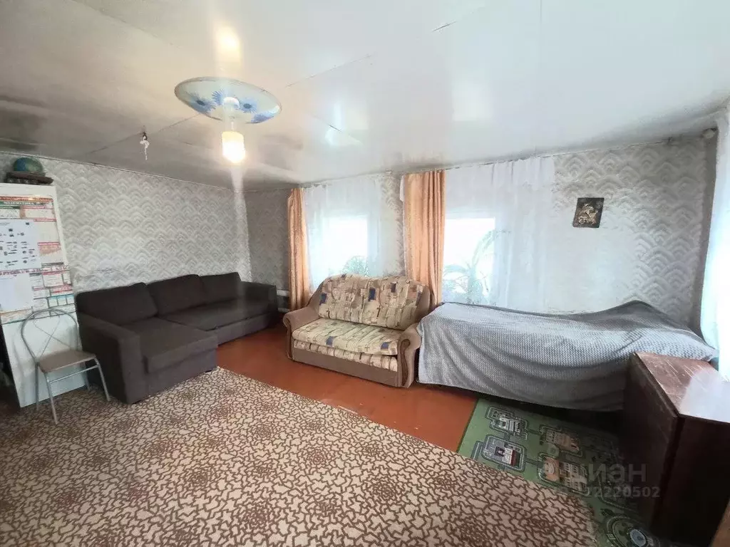 Дом в Оренбургская область, Тюльганский район, Троицкий сельсовет, с. ... - Фото 2