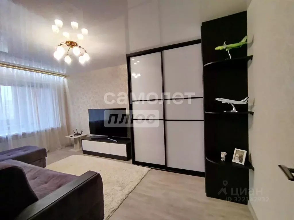 1-к кв. Ханты-Мансийский АО, Сургут Студенческая ул., 16 (30.8 м) - Фото 0