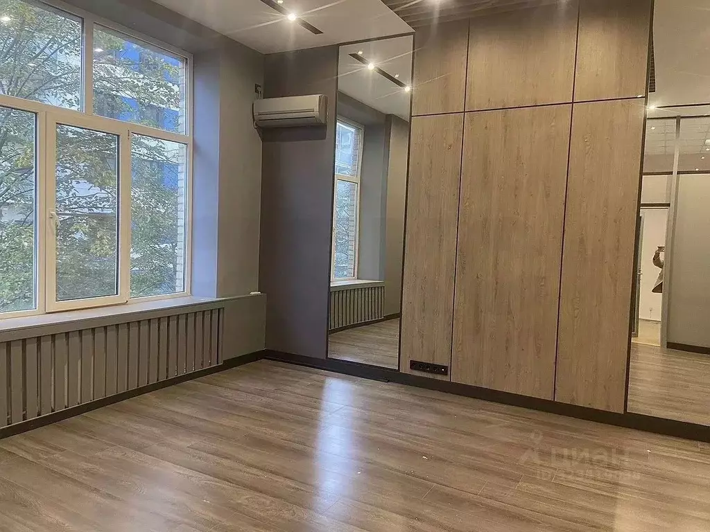 Офис в Ростовская область, Ростов-на-Дону Буденновский просп., 2 (950 ... - Фото 1