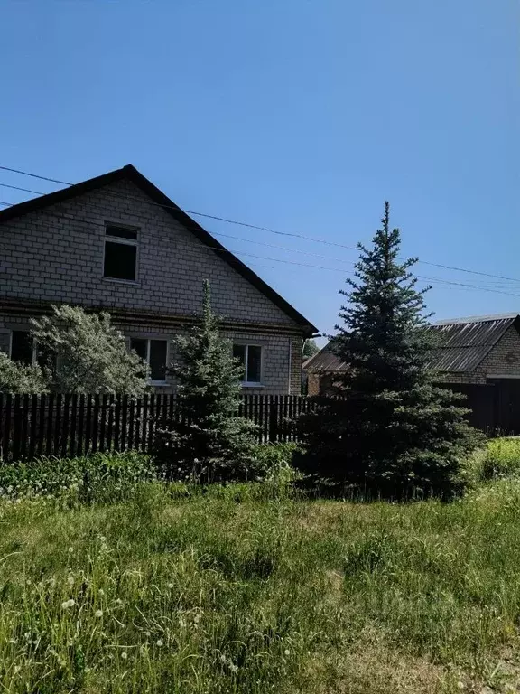 Дом в Башкортостан, Туймазинский район, Субханкуловский сельсовет, д. ... - Фото 1