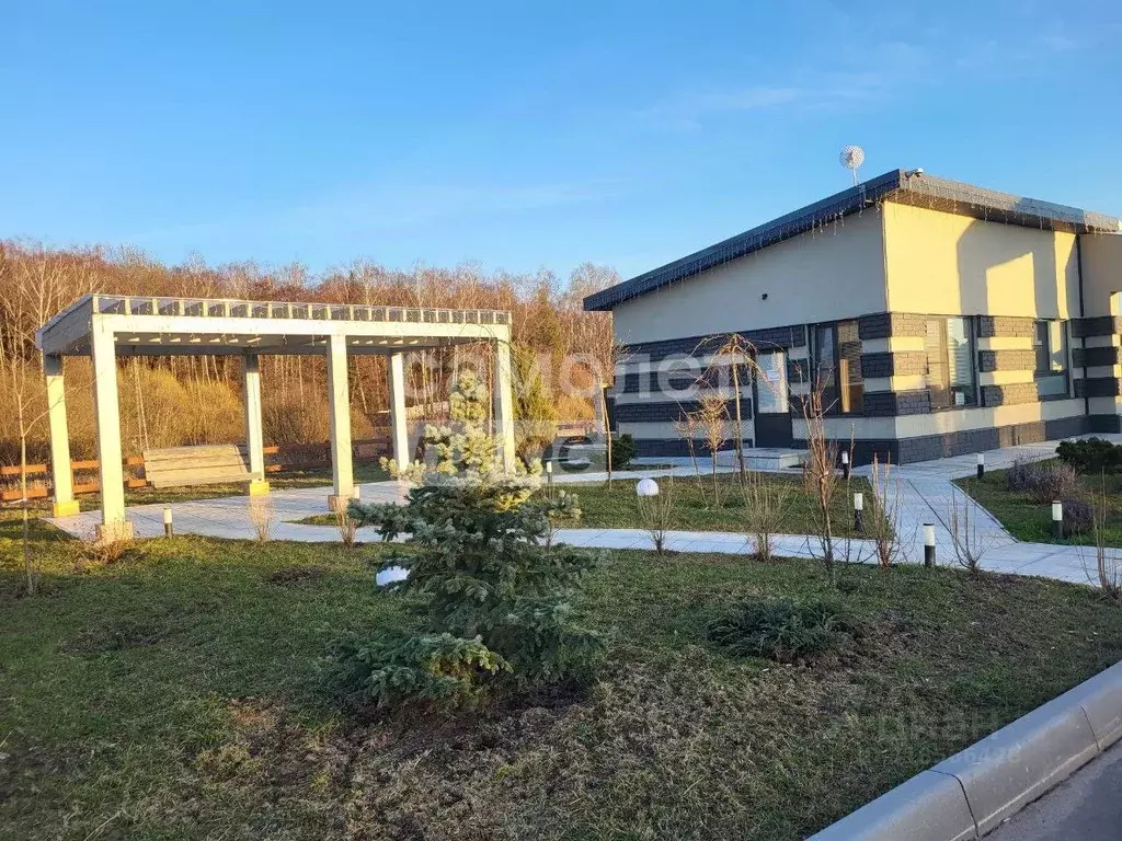 Участок в Московская область, Домодедово городской округ, д. Минаево, ... - Фото 1