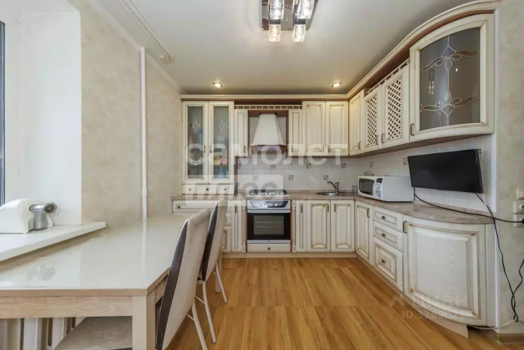 2-к кв. Брянская область, Брянск ул. Плеханова, 62 (55.7 м) - Фото 1