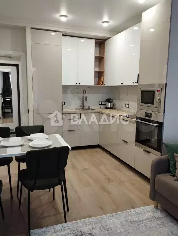 1-к. квартира, 40 м, 7/14 эт. - Фото 0