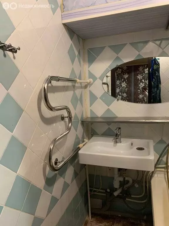 2-комнатная квартира: Мурманск, улица Капитана Буркова, 23 (45 м) - Фото 0