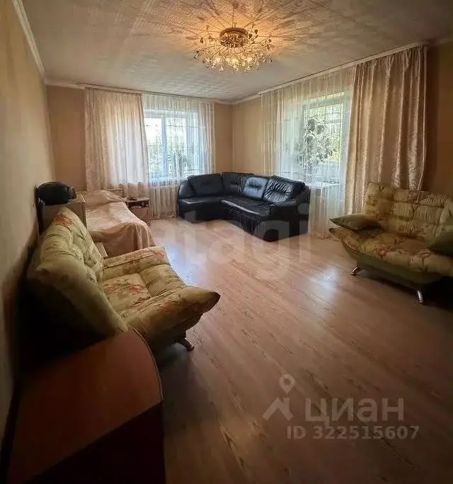 2-к кв. Вологодская область, Вологда Первомайская ул., 35А (69.6 м) - Фото 1