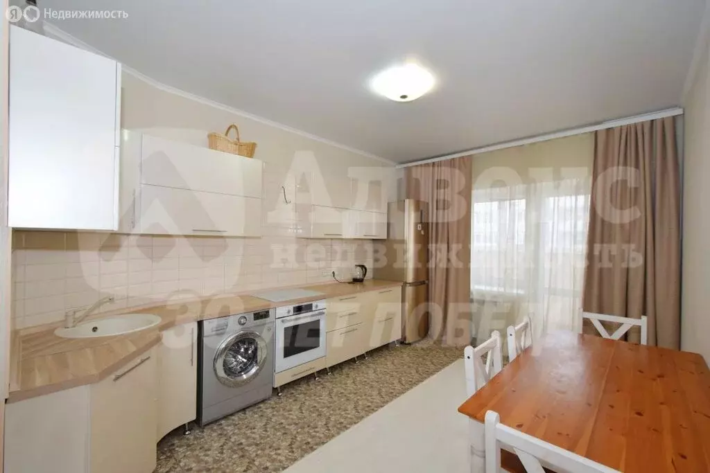 1-комнатная квартира: Тюмень, улица Салтыкова-Щедрина, 58/3 (48.7 м) - Фото 1