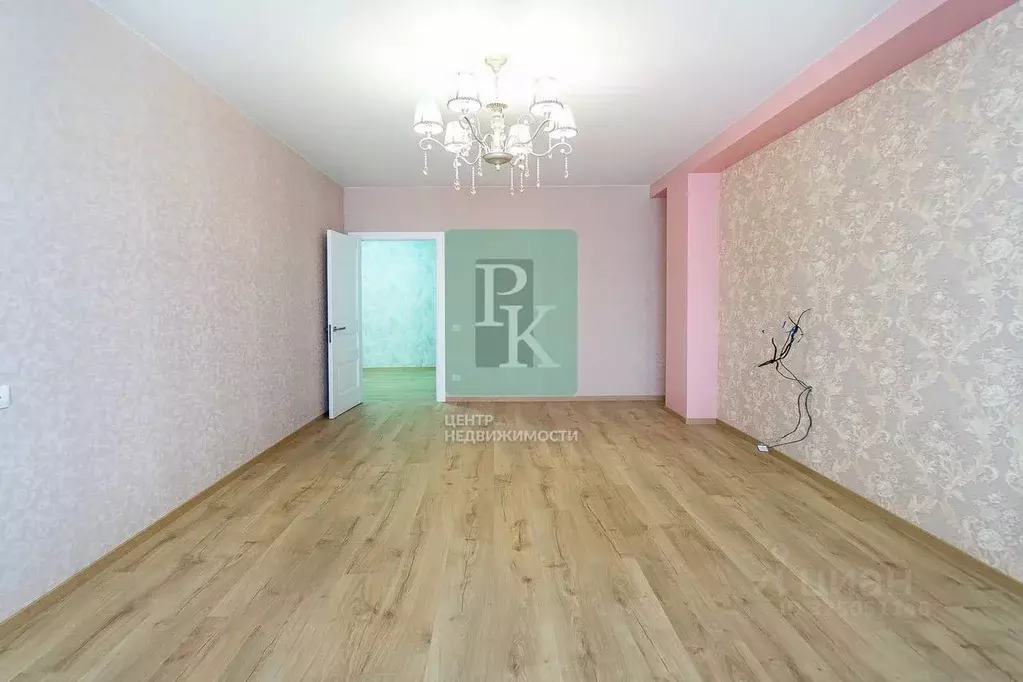 1-к кв. Севастополь ул. Маячная, 33 (56.0 м) - Фото 2