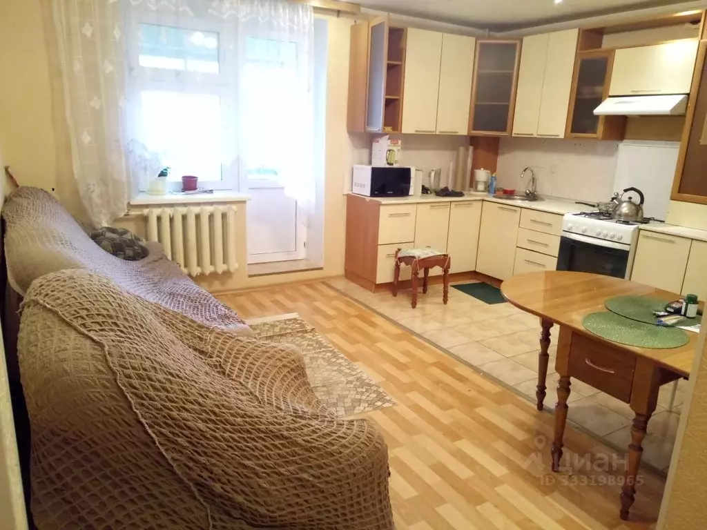 3-к кв. Татарстан, Казань ул. Фатыха Амирхана, 17 (70.0 м) - Фото 1