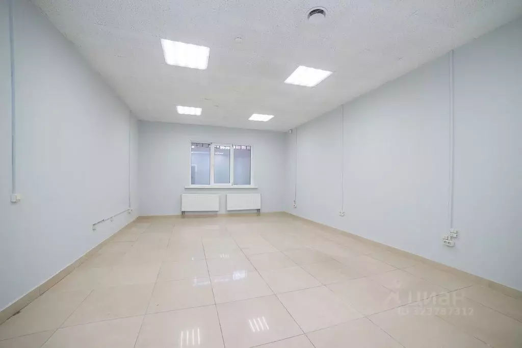 Офис в Свердловская область, Екатеринбург ул. Чапаева, 23 (28 м) - Фото 1