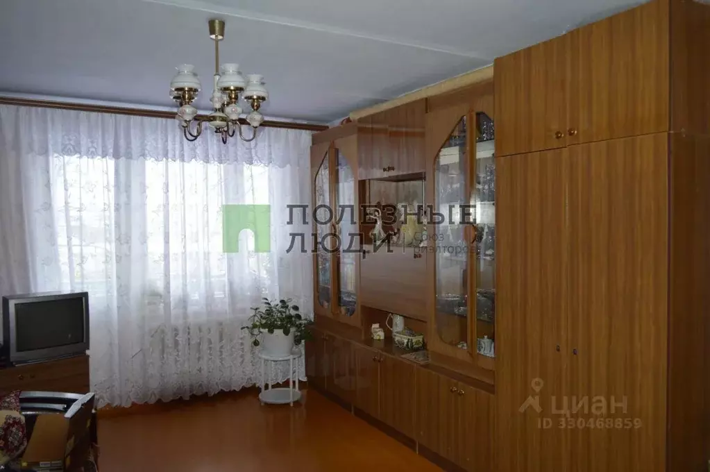 3-к кв. Самарская область, Сызрань Астраханская ул., 35 (59.1 м) - Фото 1