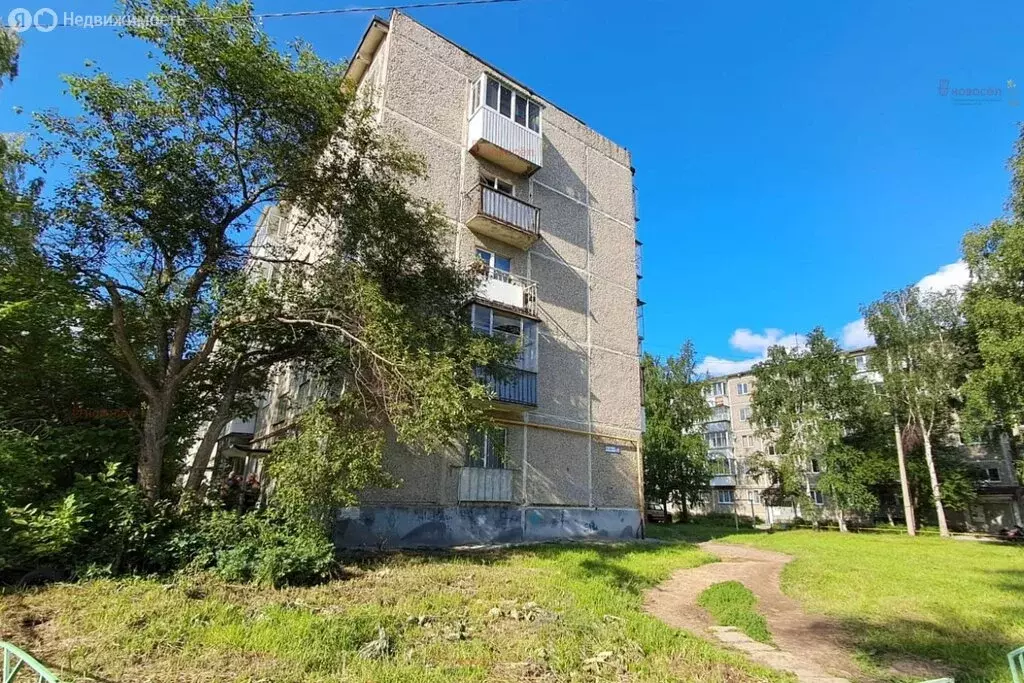 1-комнатная квартира: Ревда, Российская улица, 38 (33 м) - Фото 1