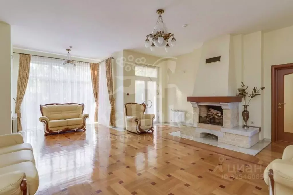 Дом в Московская область, Одинцовский городской округ, д. Барвиха, ... - Фото 1