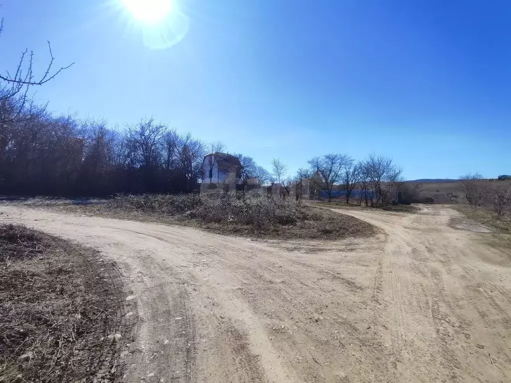 Участок в Крым, Симферопольский район, Добровское с/пос, с. Мраморное, ... - Фото 2