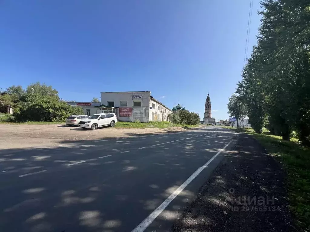 Торговая площадь в Ярославская область, Гаврилов-Ямский район, с. ... - Фото 1