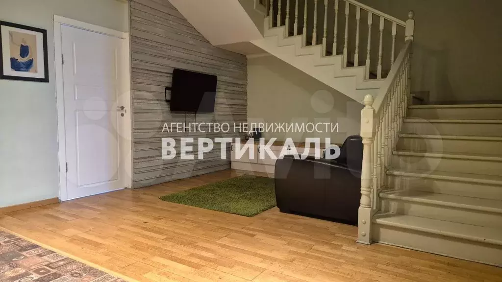 4-к. квартира, 150 м, 4/19 эт. - Фото 0