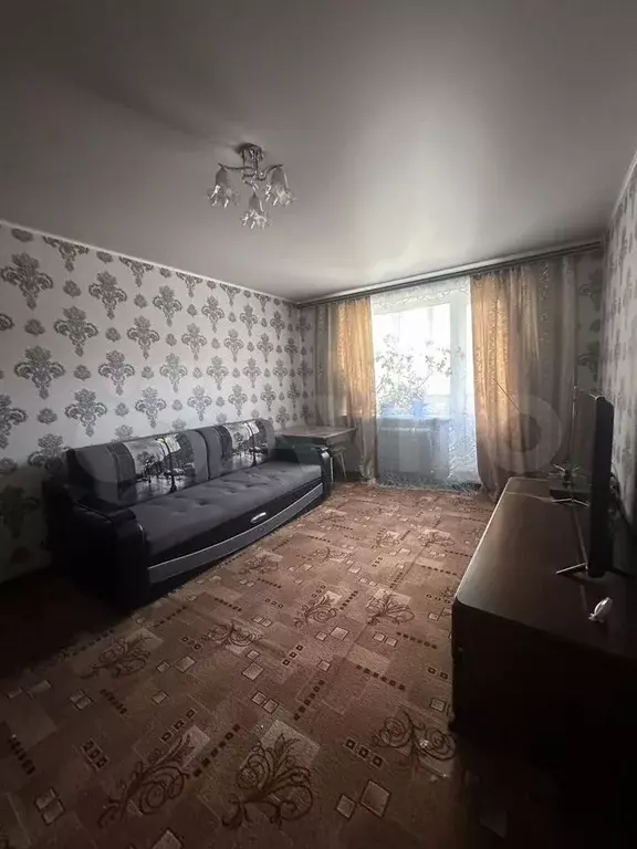1-к. квартира, 37 м, 3/10 эт. - Фото 1