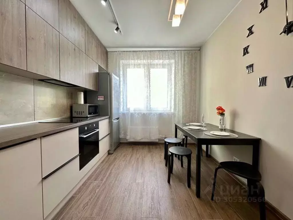 2-к кв. Самарская область, Тольятти Приморский бул., 61 (58.0 м) - Фото 2