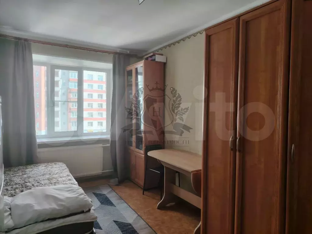 Комната 12,5 м в 6-к., 4/12 эт. - Фото 0