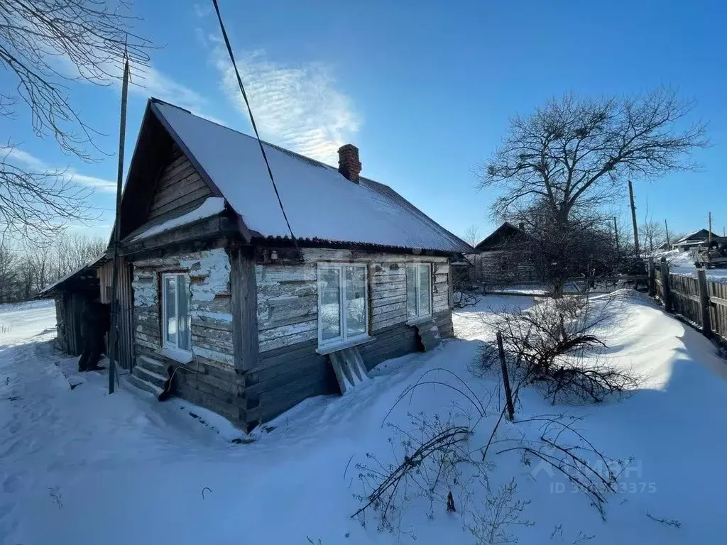 Дом в Хабаровский край, Нанайский район, с. Иннокентьевка ул. Чапаева, ... - Фото 0